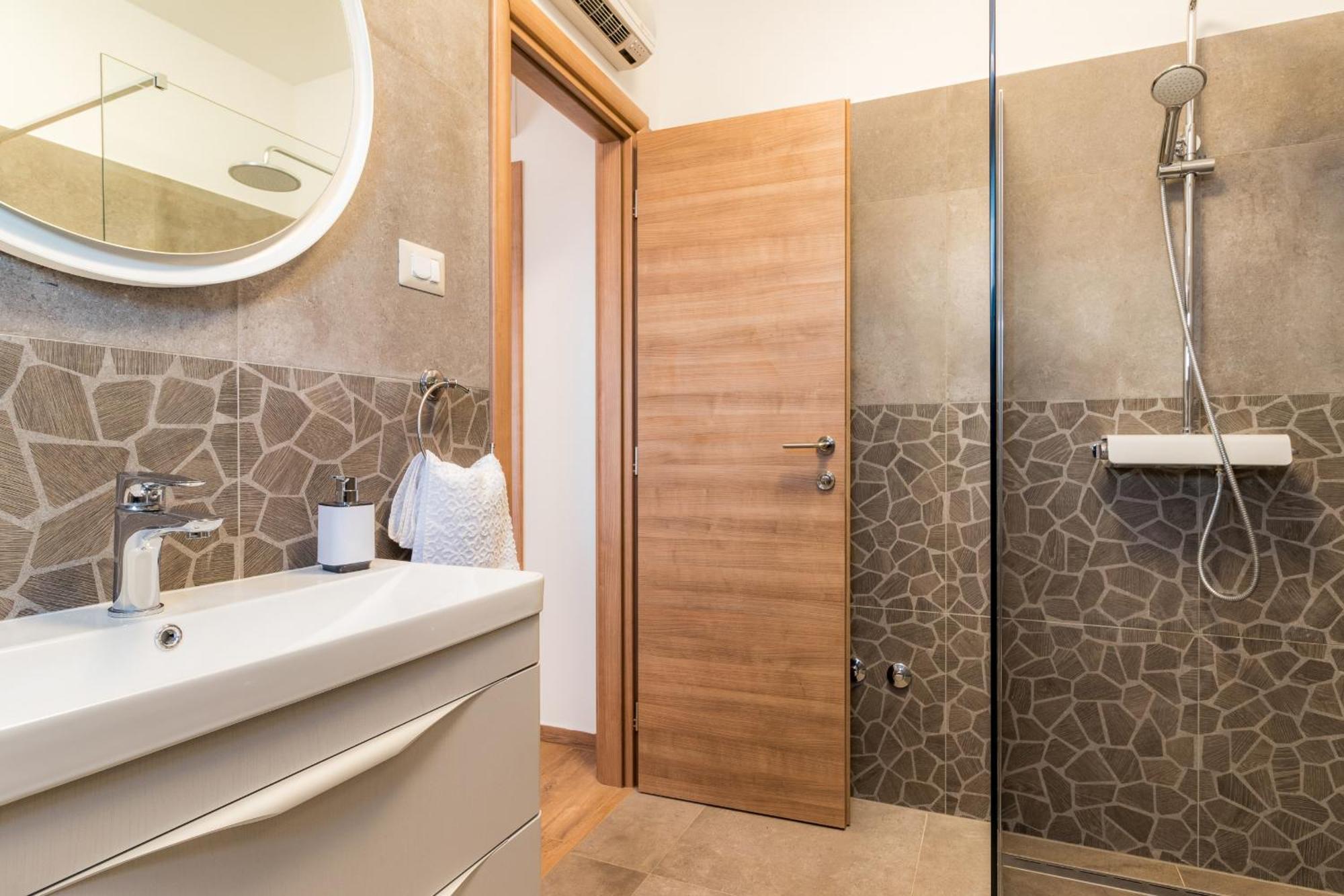 Villa Roma Near Pula For 6 People With Private Pool Jadreški Exterior foto