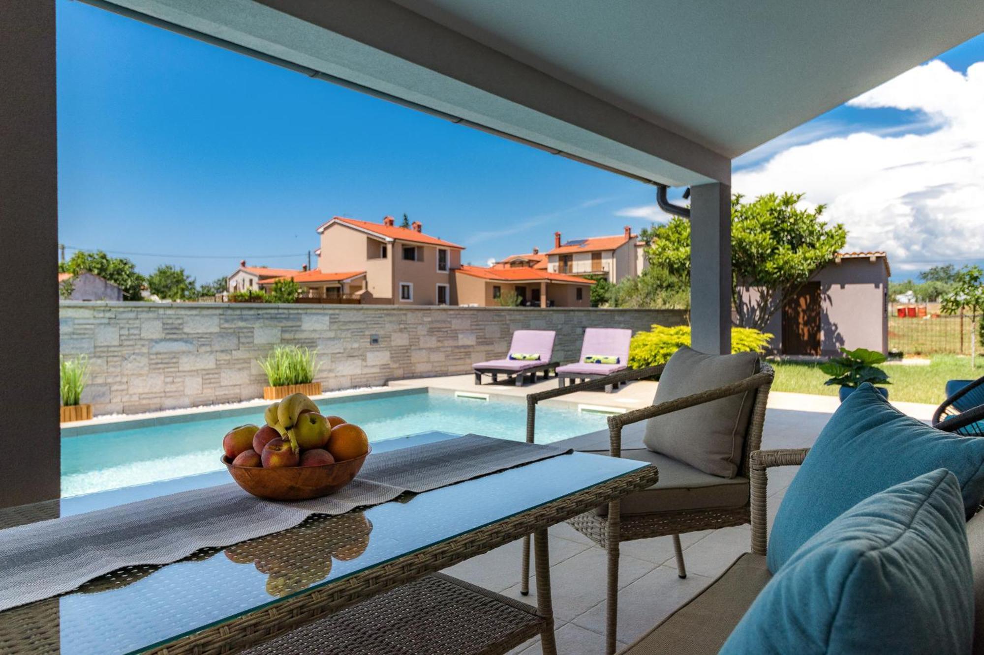 Villa Roma Near Pula For 6 People With Private Pool Jadreški Exterior foto