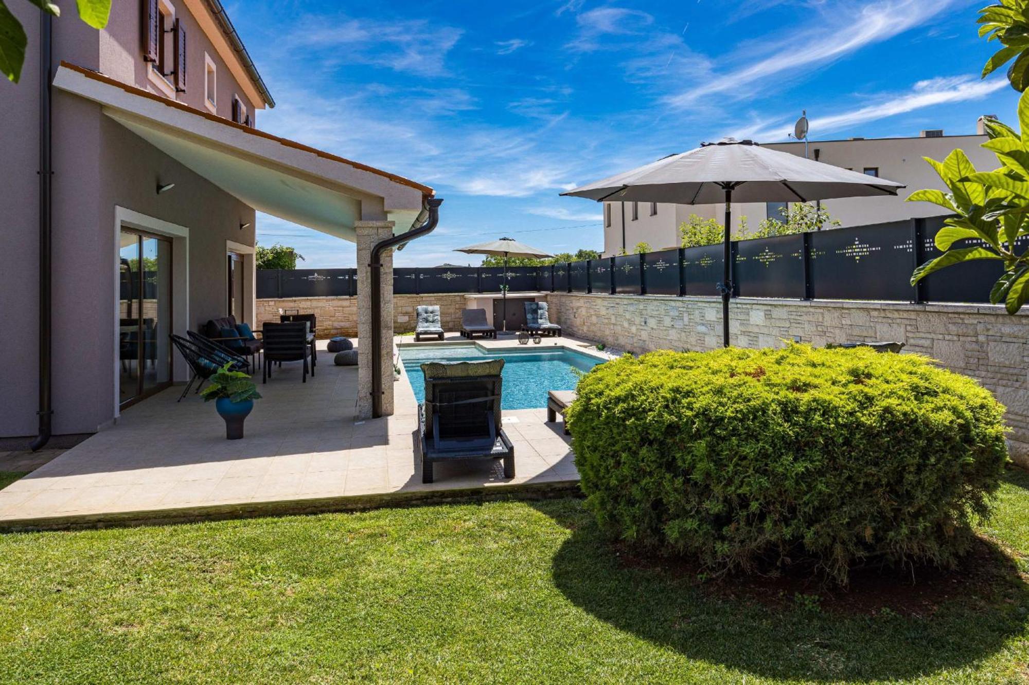 Villa Roma Near Pula For 6 People With Private Pool Jadreški Exterior foto